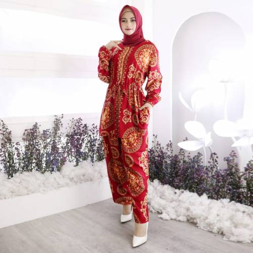 Cindya Set Maroon