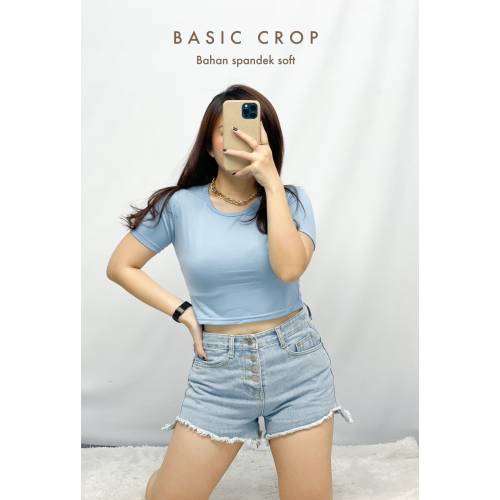 Basic Crop Blue