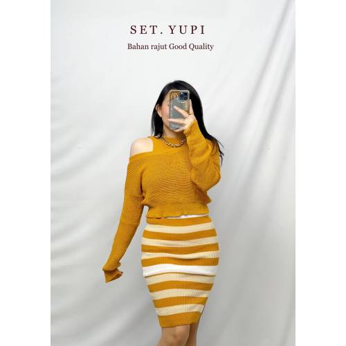 Set Yupi Rajut Stripe Mustard